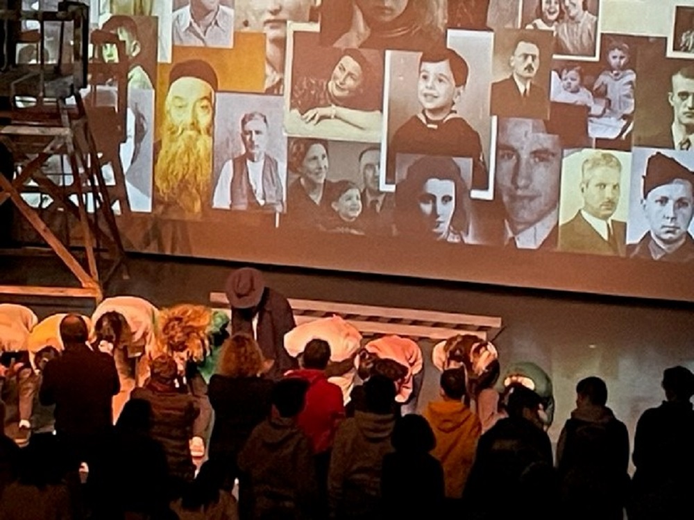 Théâtre pour les 3èmes : Ces mots pour sépulture - Collège le Sacré