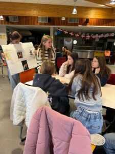 Présentation de l'option LCA aux 6èmes par des élèves de 5ème